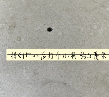 屯溪瓷砖空鼓维修公司专业解答在瓷砖铺贴过程中，如果砂料搅拌不均匀，将会带来以下问题